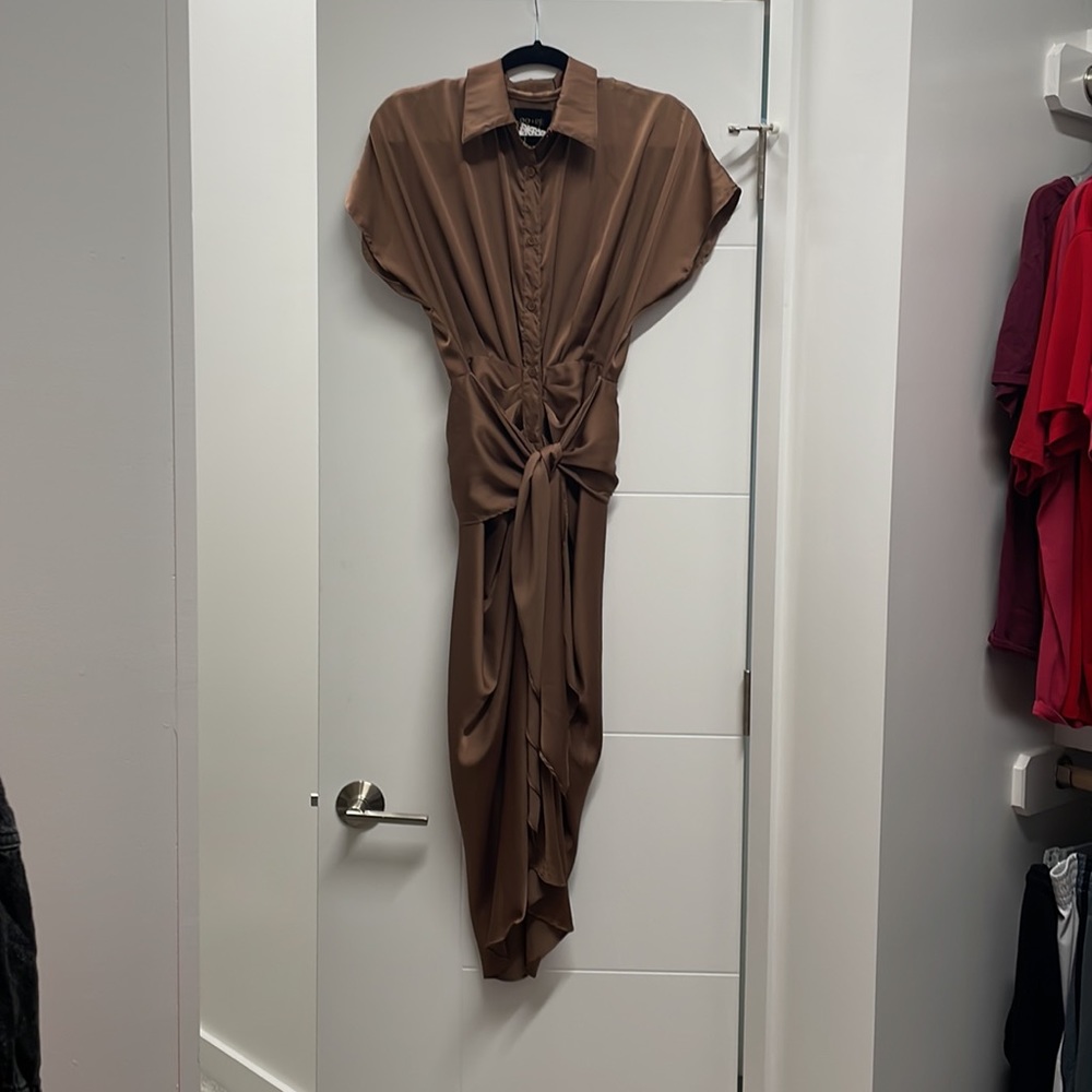 NWT Do Be button up front tie dress